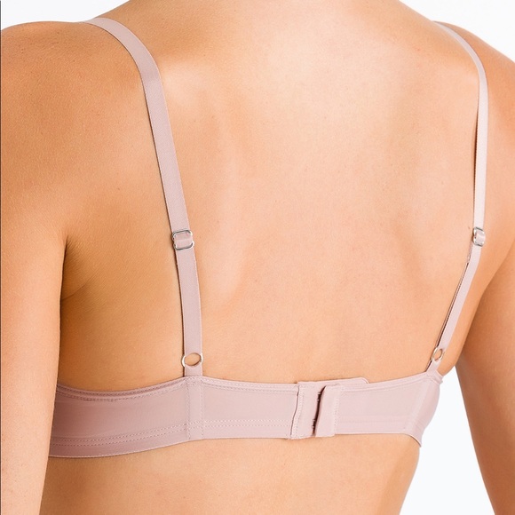 NEW • Hanro • Smooth Illusion Nude Bra Natural - Picture 5 of 12